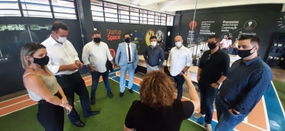  Associação Comercial de Barueri, FACESP e ACIM visitam laboratórios do UNIVEM