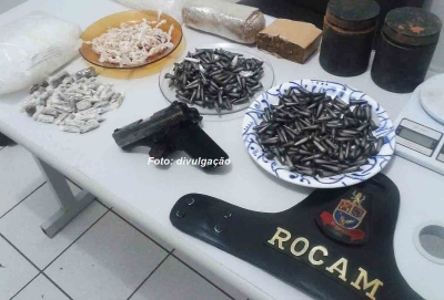 ROCAM apreende grande quantidade de drogas