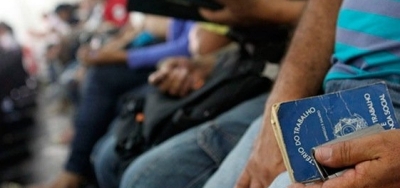 Desemprego bate recorde na pandemia e atinge 14 milhões 