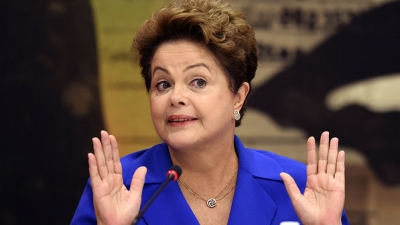 Dilma exige que ministros barrem pedidos de impeachment