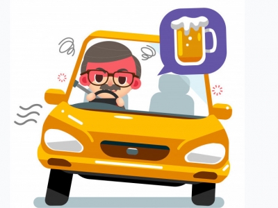 Motorista bêbado entra na contramão, atinge motociclista e é preso pela PM