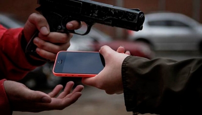 Mulher é assaltada e perde todo o salário em Marília 