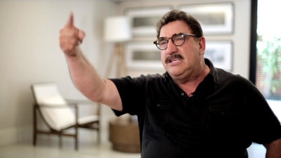 Governo pede penhora de bens de Ratinho por dívida milionária de IR