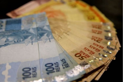 Mega acumula e prêmio salta para R$ 100 milhões no sábado!