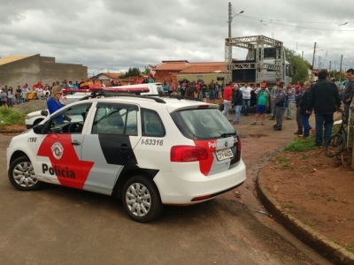 Crianças morrem atropeladas por caminhão de campanha eleitoral