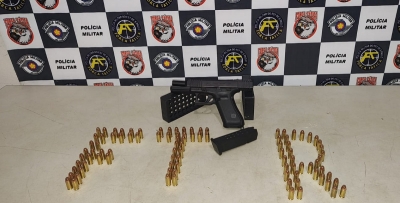 Comerciante aceita guardar pistola no seu bar e acaba preso pela PM