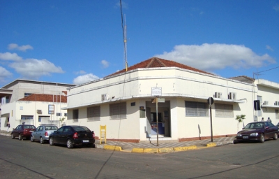 Prefeitura de Bastos abre concurso: 57 vagas. Confira!