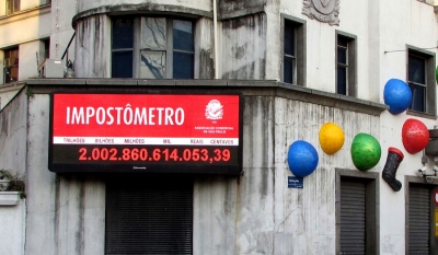 Impostômetro: valor pago em tributos chegará a R$ 2,3 trilhões nesta quarta