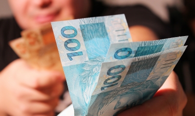 Cédulas de dinheiro podem ser transmissoras de doenças