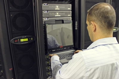 Unesp de Marília reforma prédios