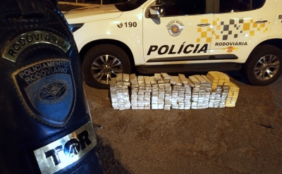 Polícia apreende mais de 270 kg de maconha, na região