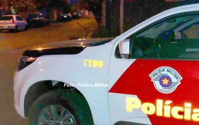 "Devo nada não sinhô". Mas, "devia", sim. Rapaz é preso pela PM