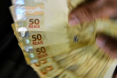 Metade do dinheiro esquecido nos bancos ainda não foi resgatado