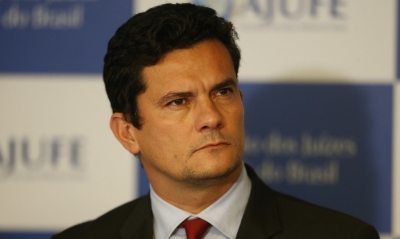 Moro dá 48 horas para defesa apresentar recibos de apartamentos