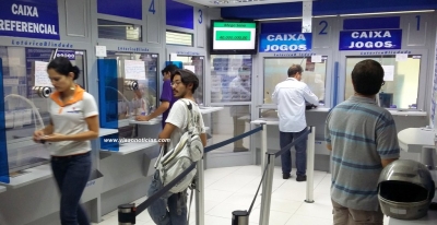 Lotérica é alternativa para usuários durante greve 