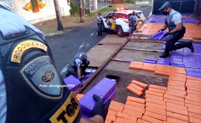 Polícia Rodoviária apreende mais de 800 quilos de maconha em Marília