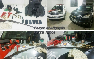 Força Tática recupera veículo roubado, apreende armas e cigarros. Três são presos