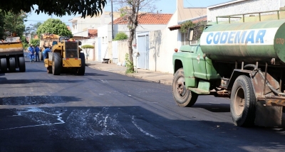 Codemar faz recape completo de rua no Alto Cafezal em Marília