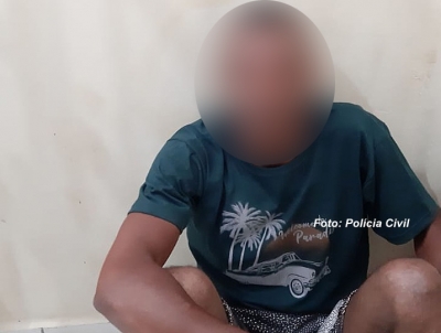 Homem acusado de tentar matar a esposa a facadas é preso 