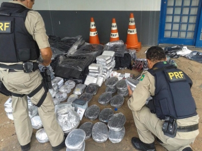Polícia Rodoviária Federal localiza material contrabandeado