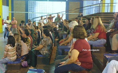 Servidores municipais de Marília querem 10% de reajuste e equiparação de vales refeição