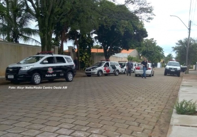 Ladrões roubam cerca de R$ 170 mil em joias de empresário