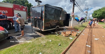 Trailer de lanche explode e dono sofre graves queimaduras