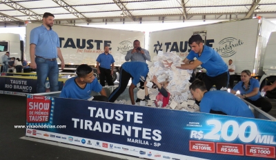Tauste sorteia 200 mil em prêmios e prepara promoção de aniversário