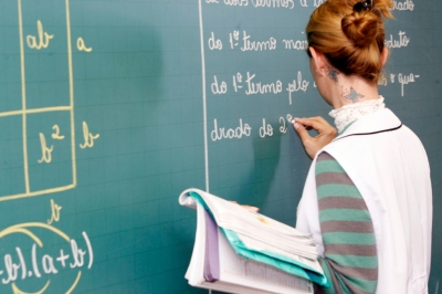 Educação abre inscrições online para prova de promoção de professores da rede estadual 