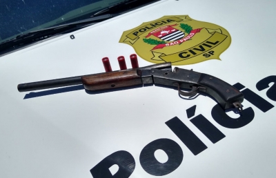 Idoso é preso pela DIG por posse de arma de fogo em Marília