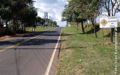 NATAL: voluntários fazem campanha em Avencas