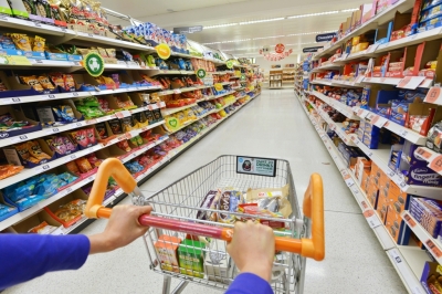 Inflação surpreende e preços nos supermercados caem
