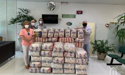 Santa Casa de Assis recebe doação de mais de uma tonelada de arroz 