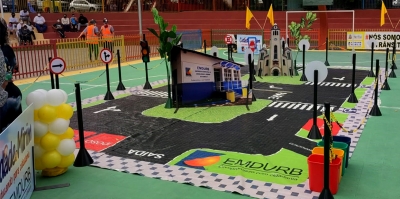 Maio Amarelo: Cidade Mirim de Trânsito é montada do Marília Shopping