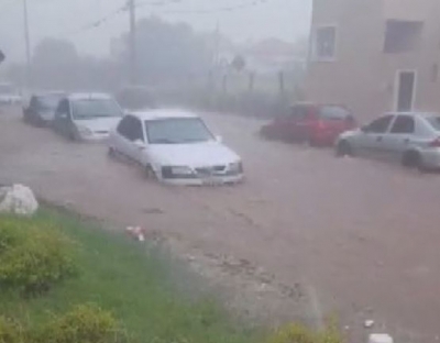 Chuva forte em Brotas derruba árvores, alaga ruas e deixa população em pânico
