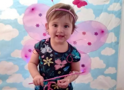 Mãe presa após morte de filha de 2 anos diz não ter denunciado companheiro por medo