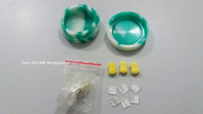 Rapaz é preso pela PM quando ia entregar LSD e ecstasy em festa