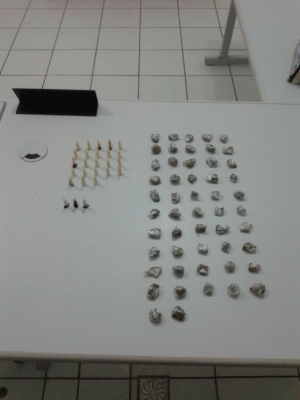 Adolescente é apreendido com drogas na zona norte