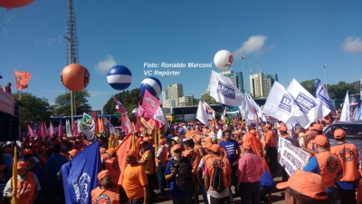 Marilienses participam de protestos contra Temer