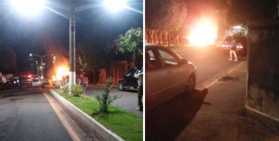 Fusca com três ocupantes pega fogo 