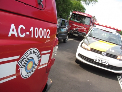 Capotamento mobiliza Bombeiros