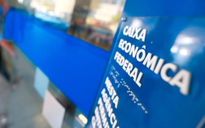 Caixa abre agências neste sábado para saques do auxílio emergencial