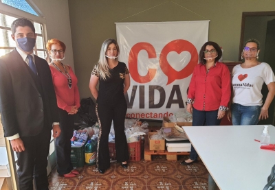 Super Drive Thru marca lançamento da ONG Covidas em Marília