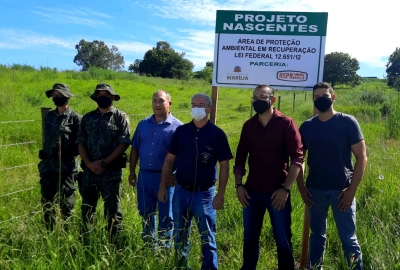 Prefeitura e ASPMM concluem recuperação e preservação de nascente na zona oeste