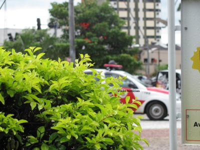 Comerciante é vítima de furto na 4 de Abril