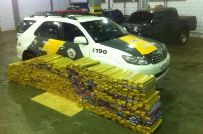 Polícia apreende quase 2 toneladas de maconha 