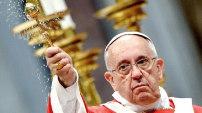 Papa torna obrigatória denúncia de abuso sexual por parte do Clero