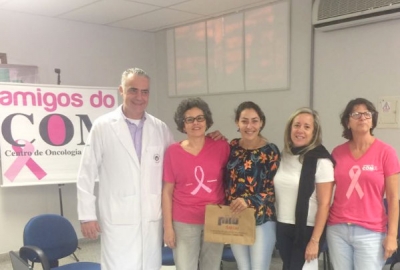 Após Campanha lenços e cabelos são entregues ao “Amigos do COM”