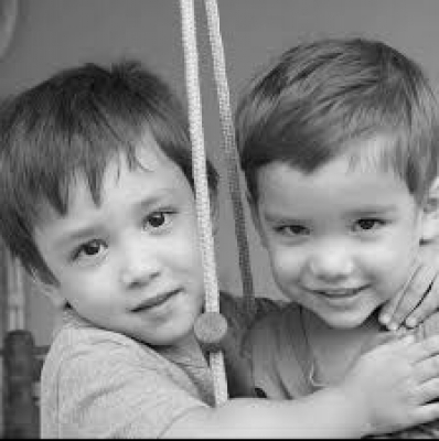 Pai que matou filhos sai da UTI e vai para a enfermaria