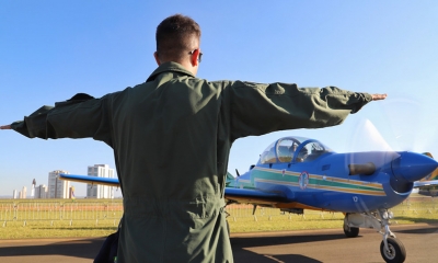 Esquadrilha da Fumaça confirma participação no 8º Arraiá Aéreo - Inspirando Gerações